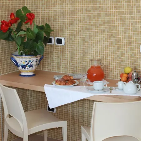 Aparthotel Ada 4*