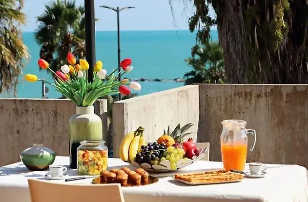 Ada غْروتّامّاري